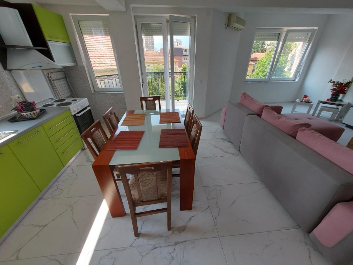 Xxl Apartments City Centar 1 Bitola Exterior foto